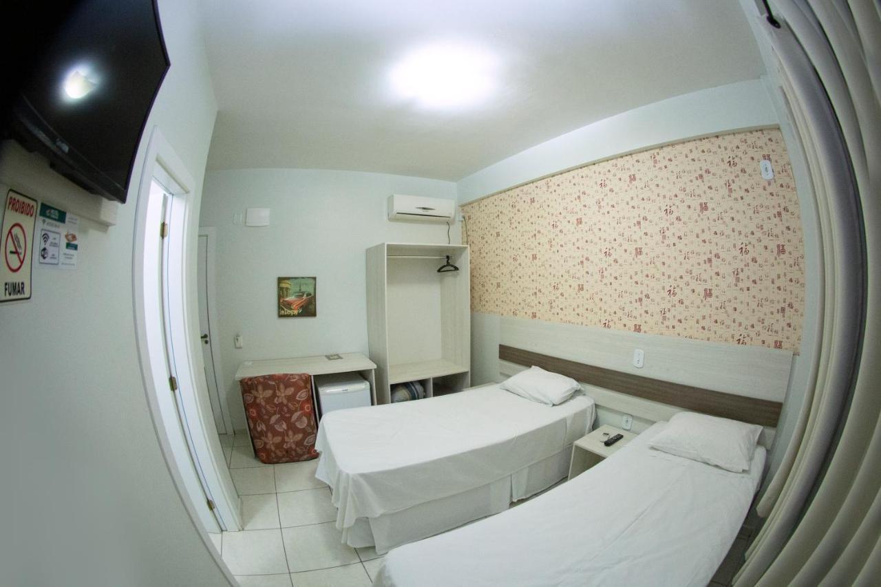 Hotel Sambakia Realeza Экстерьер фото