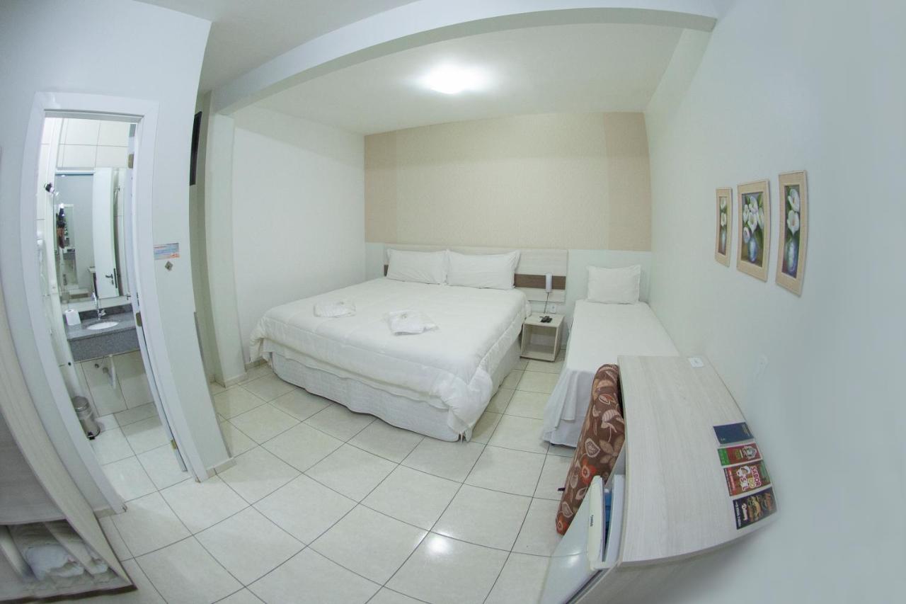 Hotel Sambakia Realeza Экстерьер фото