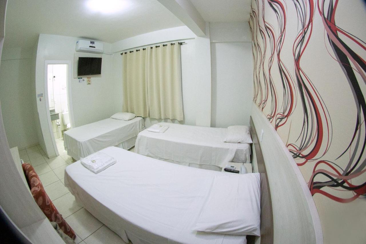 Hotel Sambakia Realeza Экстерьер фото