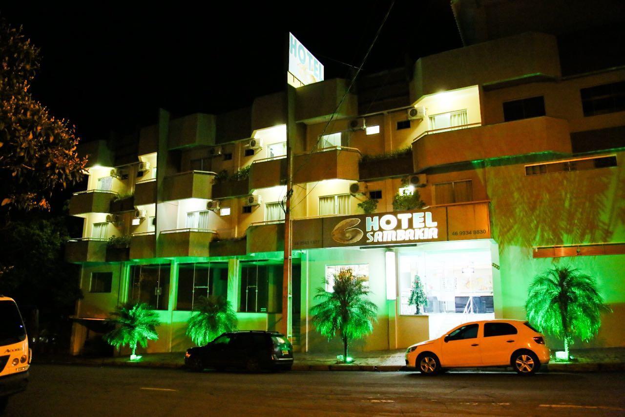 Hotel Sambakia Realeza Экстерьер фото